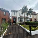 Rent 3 bedroom house in Belfast