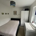 Rent 2 bedroom apartment in Bristol