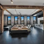 Rent 2 bedroom house of 277 m² in New York City