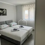 Rent 2 bedroom apartment of 65 m² in Split