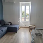 Appartement de 22 m² avec 1 chambre(s) en location à LES