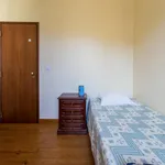 Rent 3 bedroom apartment in Lisbon