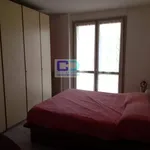 Rent 1 bedroom apartment of 60 m² in vaprio d adda