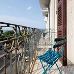 Rent 3 bedroom apartment of 80 m² in Bari