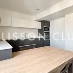 Rent 4 bedroom house of 263 m² in Madrid