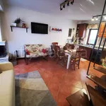 Rent 5 bedroom house of 75 m² in Rocca di Cambio