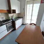 Rent 3 bedroom apartment of 100 m² in Milan