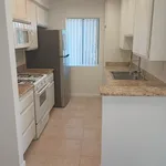 Rent 3 bedroom apartment of 126 m² in Los Angeles