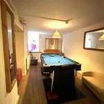 Rent a room in Wales