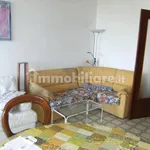 Rent 4 bedroom apartment of 96 m² in Triest