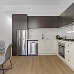 Rent 2 bedroom apartment in Elwood