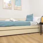 Alquilo 2 dormitorio apartamento de 60 m² en Valencia