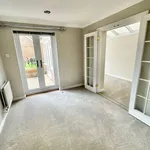 Rent 4 bedroom house in Surrey Heath