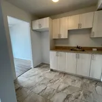 Rent 4 bedroom apartment in Côte Saint-Luc