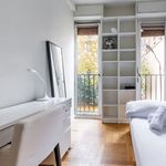 Rent 1 bedroom apartment of 140 m² in Paris