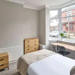 Rent 1 bedroom apartment in West Midlands