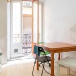 Rent a room of 130 m² in madrid