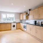 Rent 5 bedroom flat in Yorkshire And The Humber