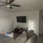 Rent 2 bedroom apartment in Pacific Beach