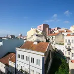 Rent 3 bedroom apartment in Lisbon