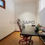 Rent 4 bedroom house of 155 m² in Vila Nova de Gaia