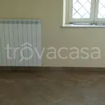 Affitto 3 camera appartamento di 70 m² in Frosinone