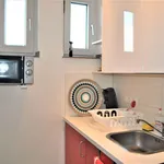 Rent 1 bedroom apartment of 40 m² in Dusseldorf