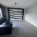 Rent 6 bedroom apartment in Leeuw-Saint-Pierre