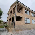 Rent 4 bedroom apartment of 220 m² in Jeffreys Bay