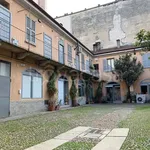 Rent 2 bedroom apartment of 60 m² in Milano