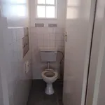 Rent 1 bedroom apartment of 496 m² in Johannesburg