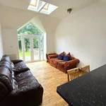 Rent 4 bedroom flat in Scotland