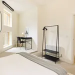 Rent 2 bedroom apartment of 65 m² in london