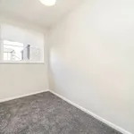 Rent 2 bedroom flat in London