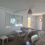 Rent a room of 98 m² in alicante