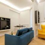 Rent 1 bedroom apartment of 70 m² in florence