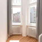 Rent a room of 146 m² in berlin