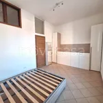 Rent 2 bedroom apartment of 62 m² in Milano