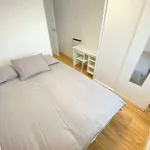 Rent a room in Madrid