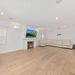 Rent 4 bedroom house of 185 m² in Los Angeles