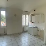 Appartement de 35 m² avec 2 chambre(s) en location à Saint-Étienne