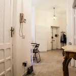 Rent 4 bedroom apartment in Rome