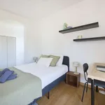 Rent a room in lisbon