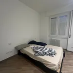 Rent 1 bedroom apartment of 72 m² in Milano