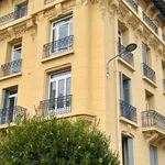 Appartement de 52 m² avec 3 chambre(s) en location à Cannes