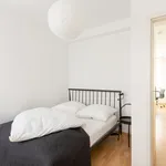 Miete 2 Schlafzimmer wohnung von 60 m² in Köln