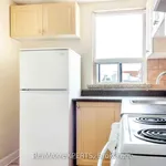 Rent 1 bedroom apartment in Toronto (Long Branch)