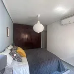 Rent 4 bedroom apartment in Valencia