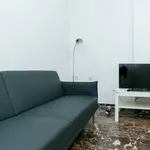 Rent 5 bedroom apartment in Granada