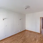 Rent 3 bedroom apartment of 288 m² in Porto